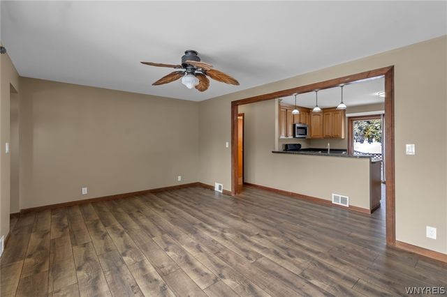 1534 Como Park Boulevard, Cheektowaga, NY 14043