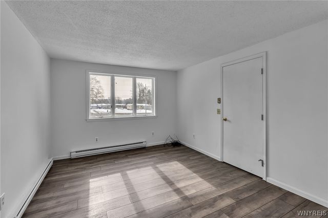 1534 Como Park Boulevard, Cheektowaga, NY 14043