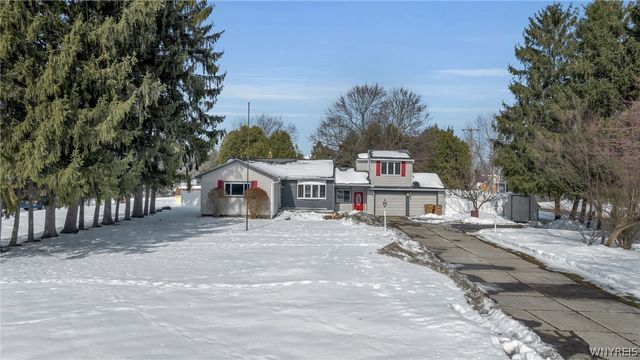 1534 Como Park Boulevard, Cheektowaga, NY 14043