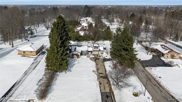 1534 Como Park Boulevard, Cheektowaga, NY 14043