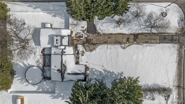 1534 Como Park Boulevard, Cheektowaga, NY 14043