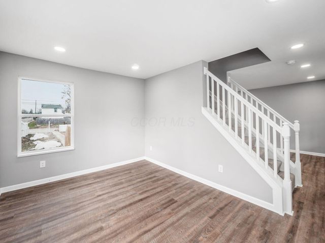 815 S Wayne Avenue, Columbus, OH 43204