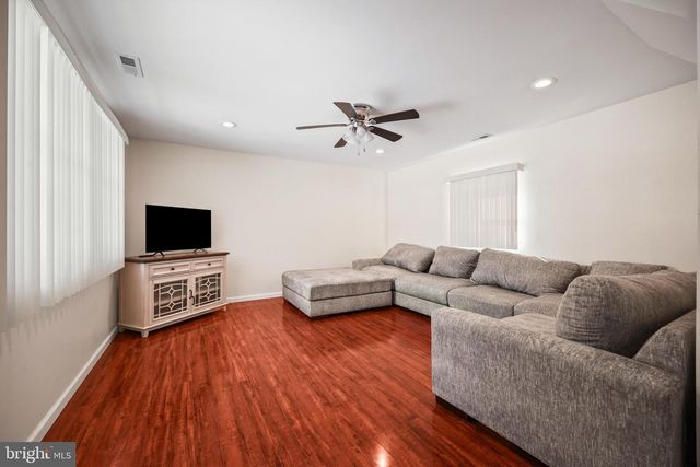 76 TECUMSEH TRL, Browns Mills, NJ 08015