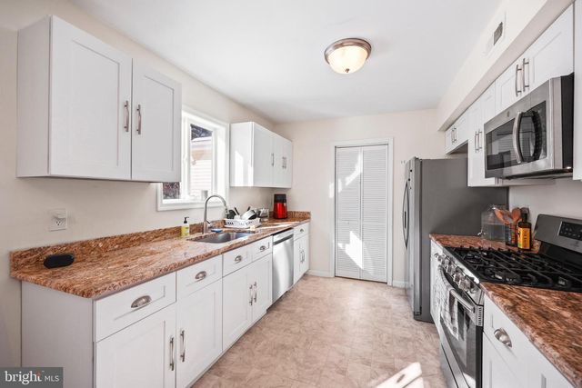 76 TECUMSEH TRL, Browns Mills, NJ 08015