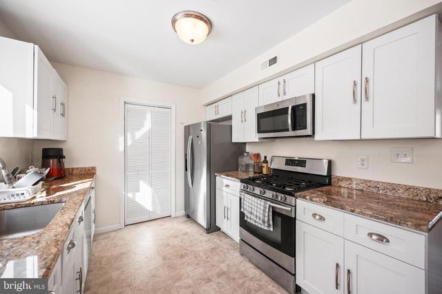 76 TECUMSEH TRL, Browns Mills, NJ 08015