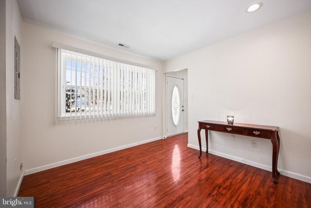 76 TECUMSEH TRL, Browns Mills, NJ 08015