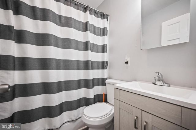 76 TECUMSEH TRL, Browns Mills, NJ 08015