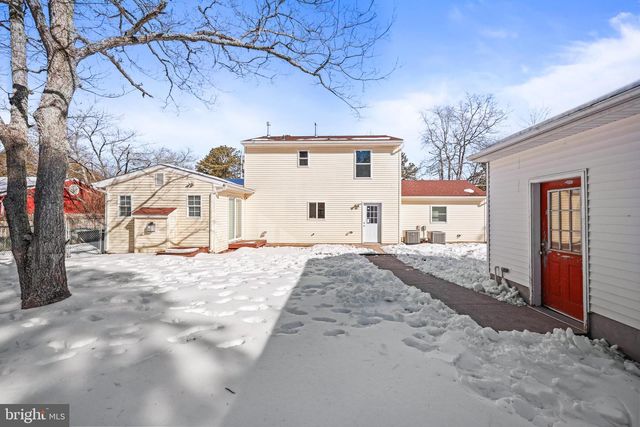 76 TECUMSEH TRL, Browns Mills, NJ 08015