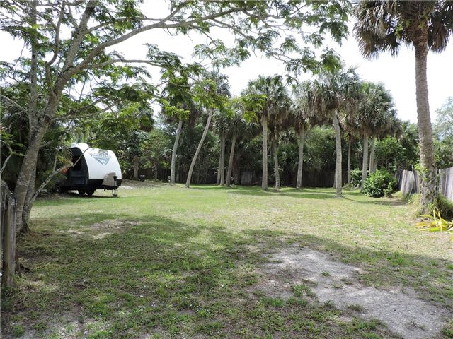 261 Englar Drive, Sebastian, FL 32958