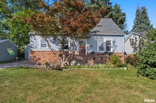 329 S NELSON Avenue, Morton, IL 61550