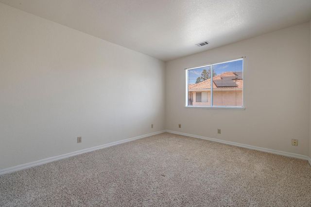 257 Reardon St, Oakdale, CA 95361