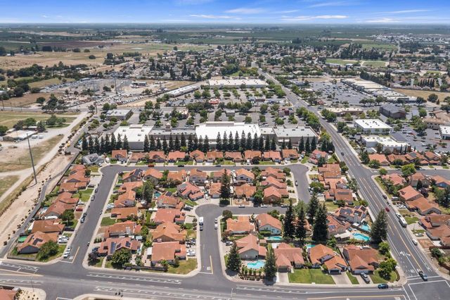 257 Reardon St, Oakdale, CA 95361