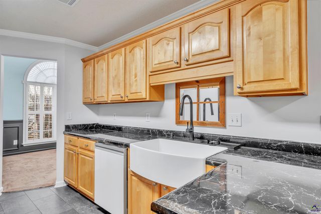 106 Mulligan Court, Bonaire, GA 31088