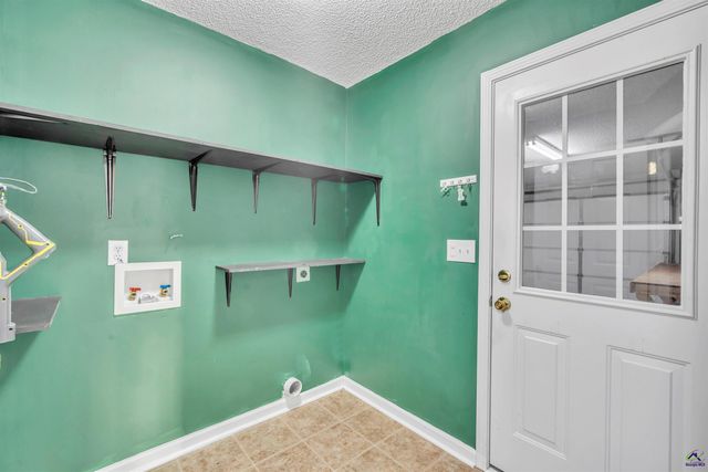 106 Mulligan Court, Bonaire, GA 31088