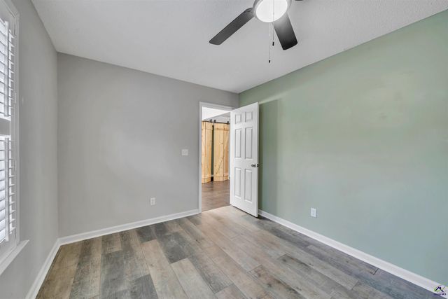 106 Mulligan Court, Bonaire, GA 31088