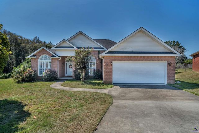 106 Mulligan Court, Bonaire, GA 31088