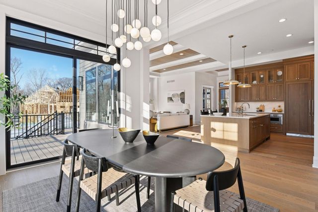 12803 Woodhaven Place, Minnetonka, MN 55305