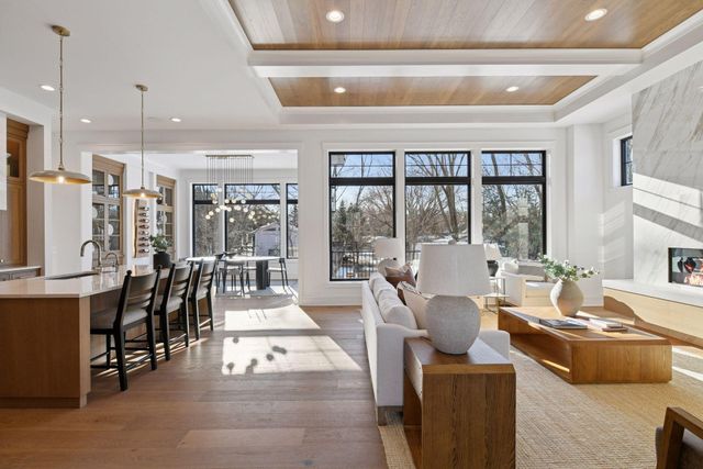 12803 Woodhaven Place, Minnetonka, MN 55305