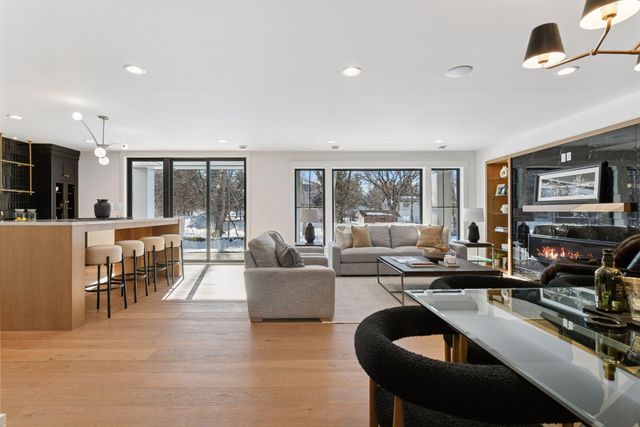 12803 Woodhaven Place, Minnetonka, MN 55305