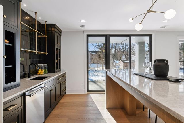 12803 Woodhaven Place, Minnetonka, MN 55305