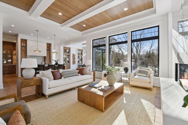 12803 Woodhaven Place, Minnetonka, MN 55305