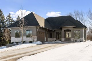 12803 Woodhaven Place, Minnetonka, MN 55305