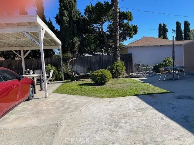 11143 Emelita, North Hollywood, CA 91601