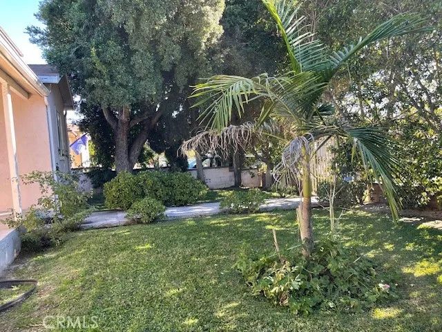 11143 Emelita, North Hollywood, CA 91601