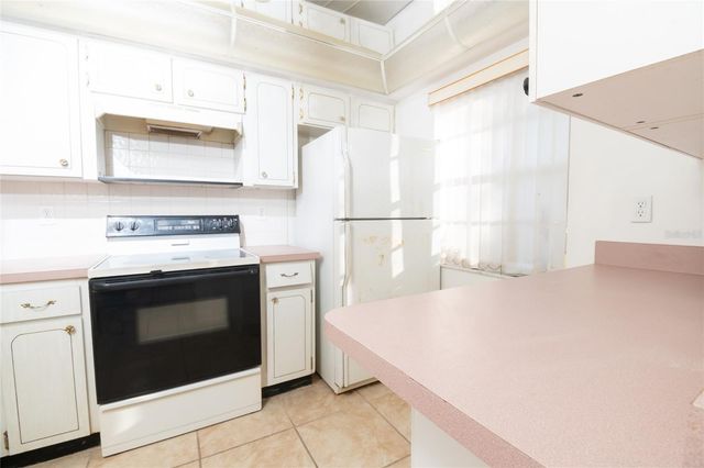 4209 TAMARGO DRIVE 4209, New Port Richey, FL 34652