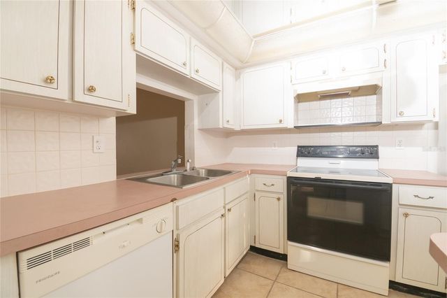 4209 TAMARGO DRIVE 4209, New Port Richey, FL 34652