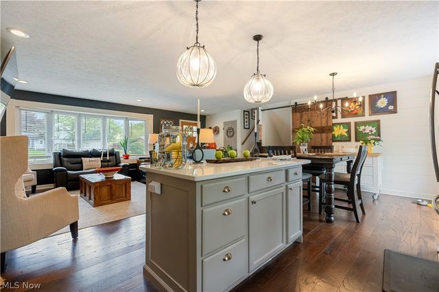 2994 Forestview Street NE, Canton, OH 44721