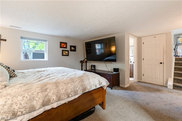 2994 Forestview Street NE, Canton, OH 44721