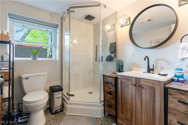 2994 Forestview Street NE, Canton, OH 44721