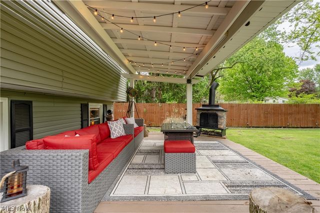2994 Forestview Street NE, Canton, OH 44721