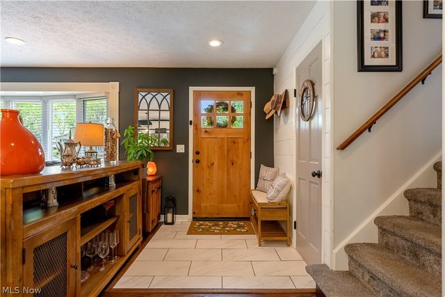 2994 Forestview Street NE, Canton, OH 44721