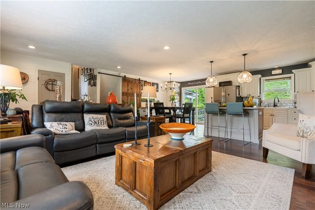 2994 Forestview Street NE, Canton, OH 44721