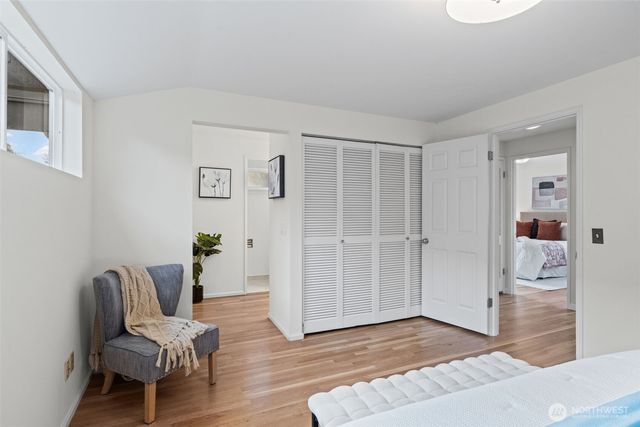 12128 SE 19th Street, Bellevue, WA 98005