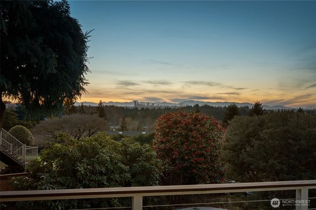 12128 SE 19th Street, Bellevue, WA 98005