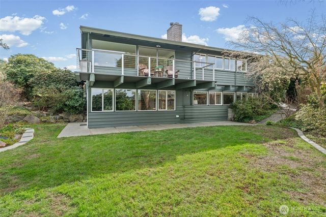 12128 SE 19th Street, Bellevue, WA 98005