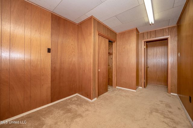 510 Ward Avenue, Ocean Springs, MS 39564