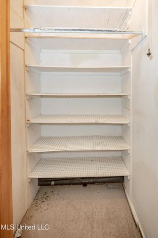 510 Ward Avenue, Ocean Springs, MS 39564