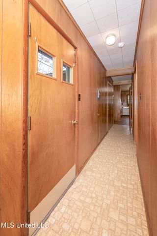 510 Ward Avenue, Ocean Springs, MS 39564