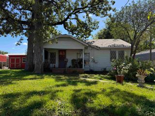 107 Earl Street, Jacksonville, TX 75766