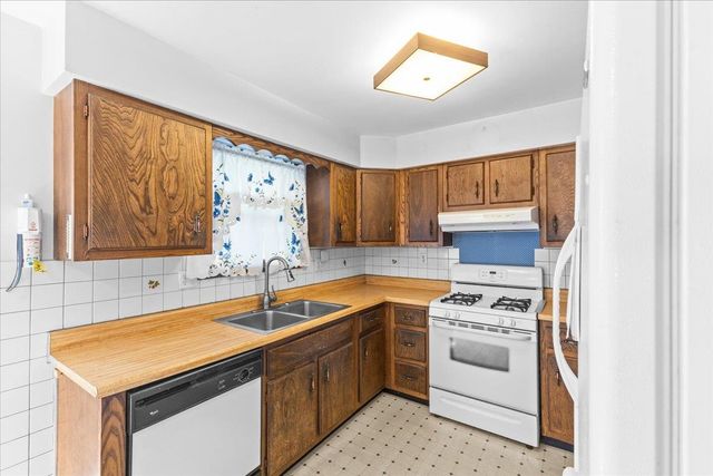 227 North Avenue, Burlington, VT 05401