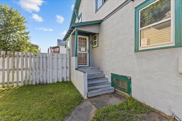 227 North Avenue, Burlington, VT 05401