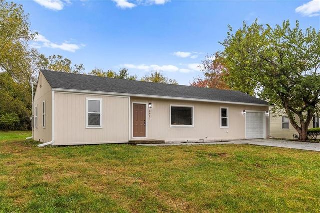 8817 E 57th Terrace, Raytown, MO 64133