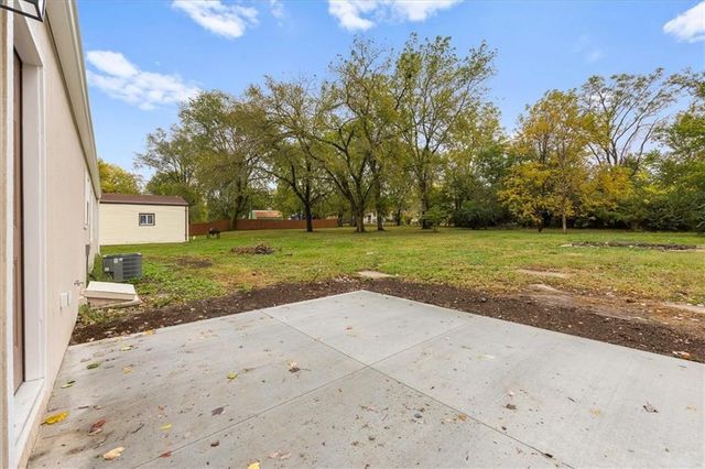 8817 E 57th Terrace, Raytown, MO 64133