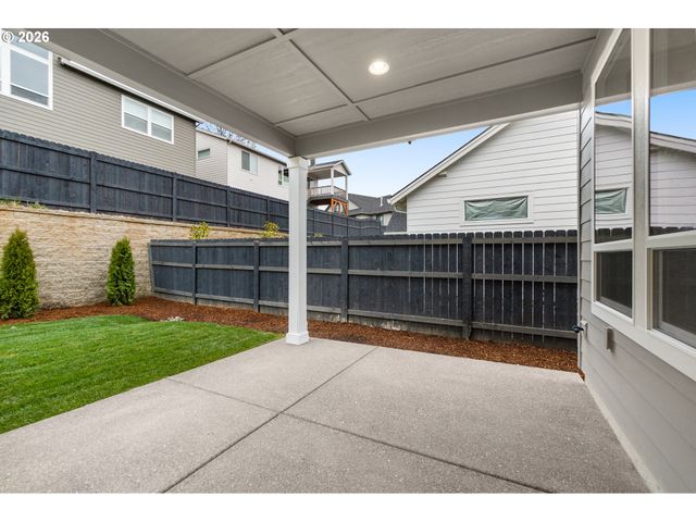 1128 N 41st Pl, Ridgefield, WA 98642