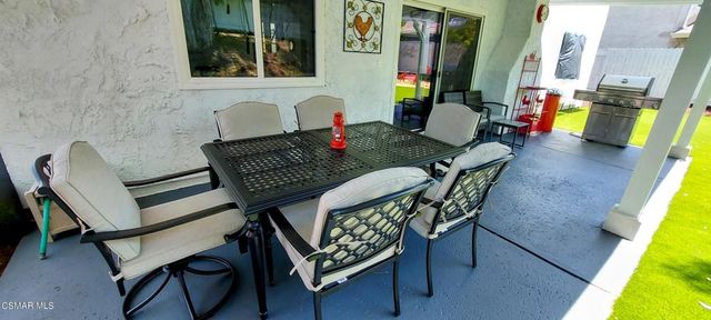 3322 Rainbow Creek Circle, Thousand Oaks, CA 91360