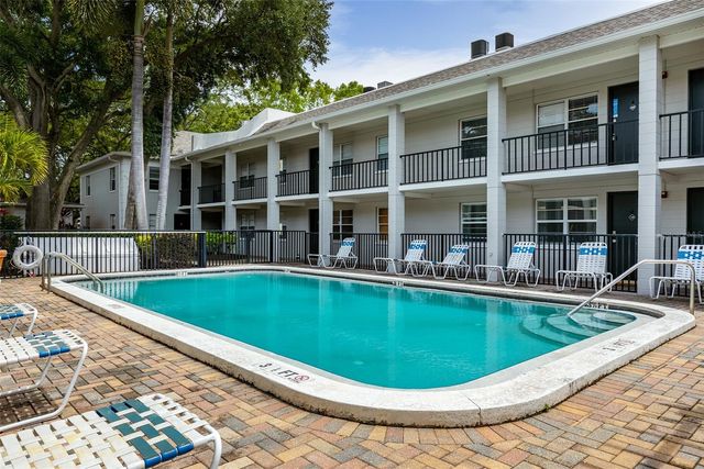 5221 BAYSHORE BOULEVARD 31, Tampa, FL 33611